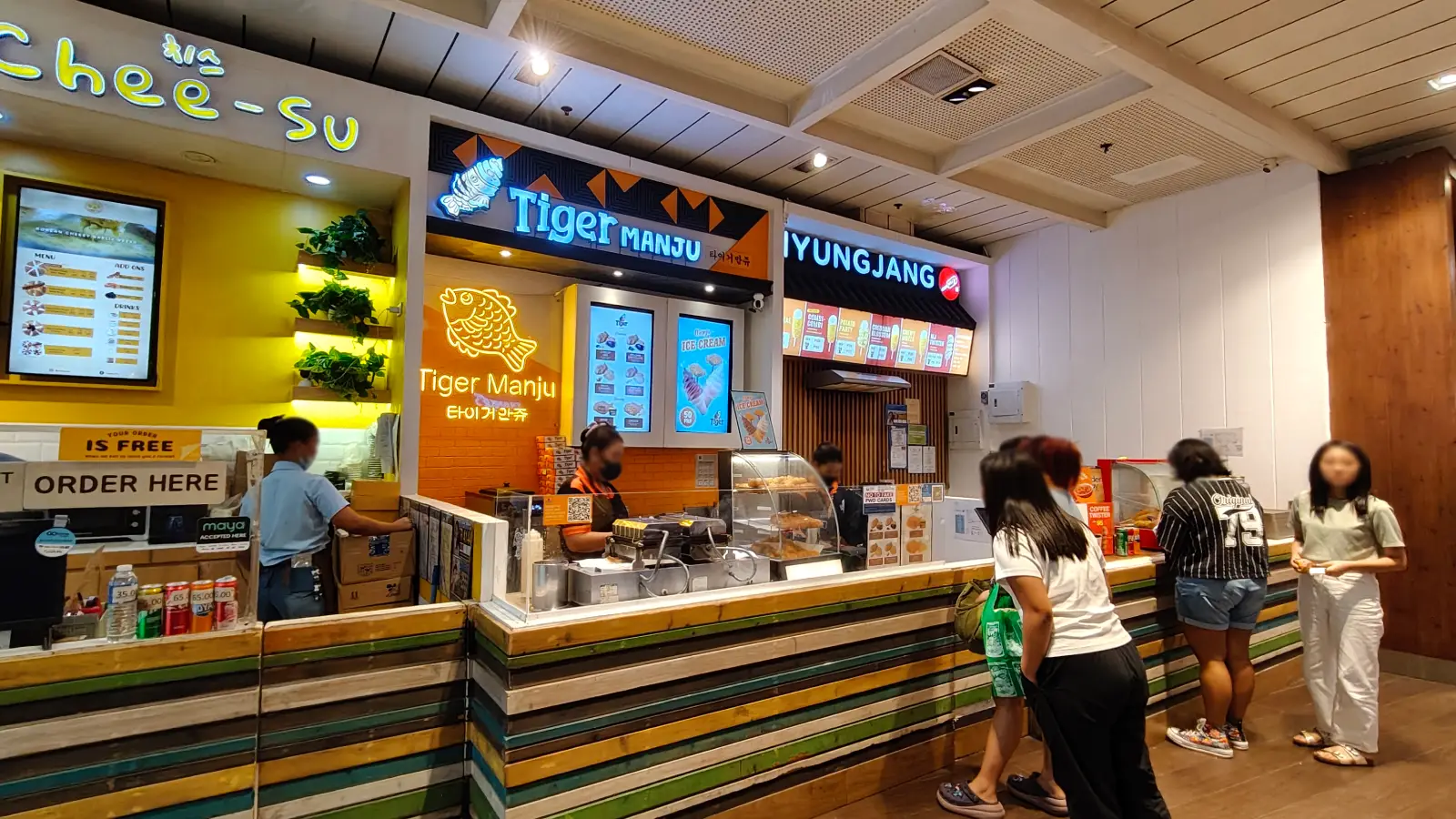 TIGER MANJU in SM Megamall